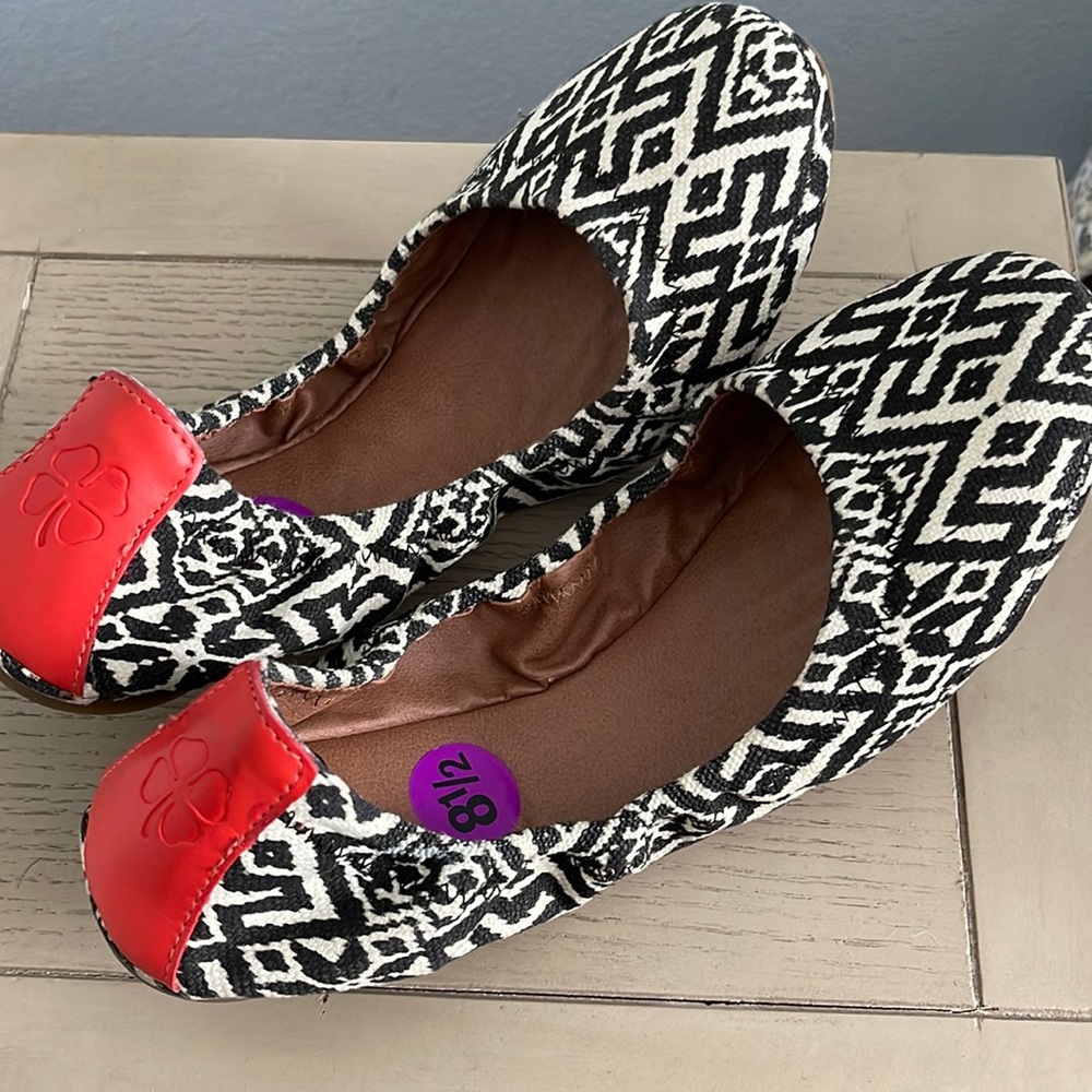 Lucky Brand flats